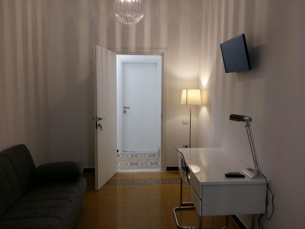 Cagliari D'Amare Via Roma Hotell Exteriör bild