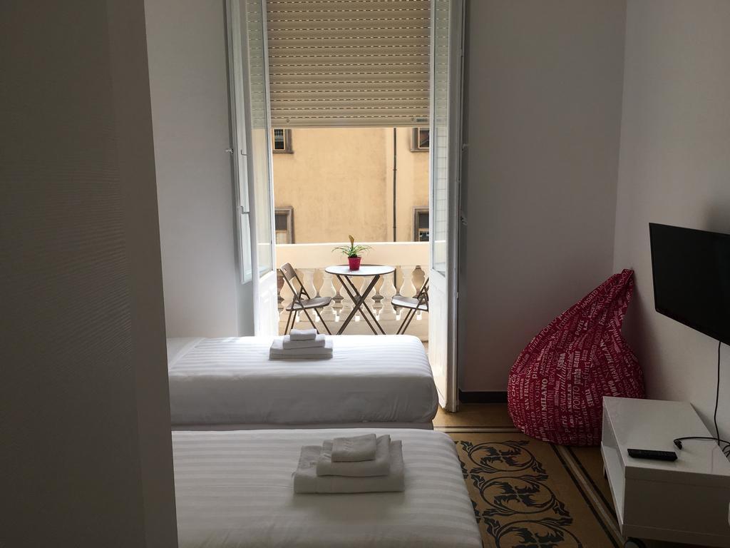 Cagliari D'Amare Via Roma Hotell Exteriör bild