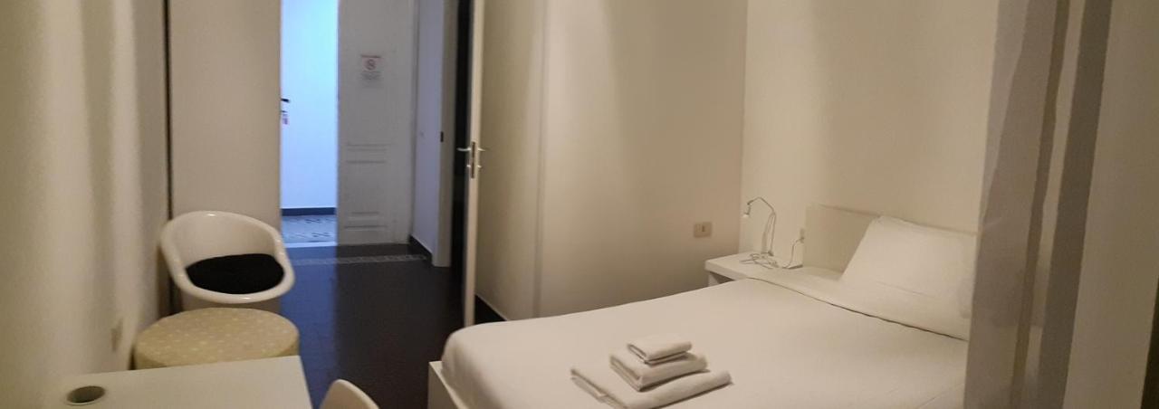 Cagliari D'Amare Via Roma Hotell Exteriör bild